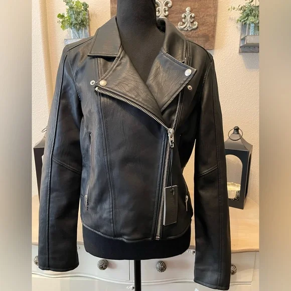 NWT BlankNYC Meant To Be Moto Jacket (missing hood) - Picture 3 of 10
